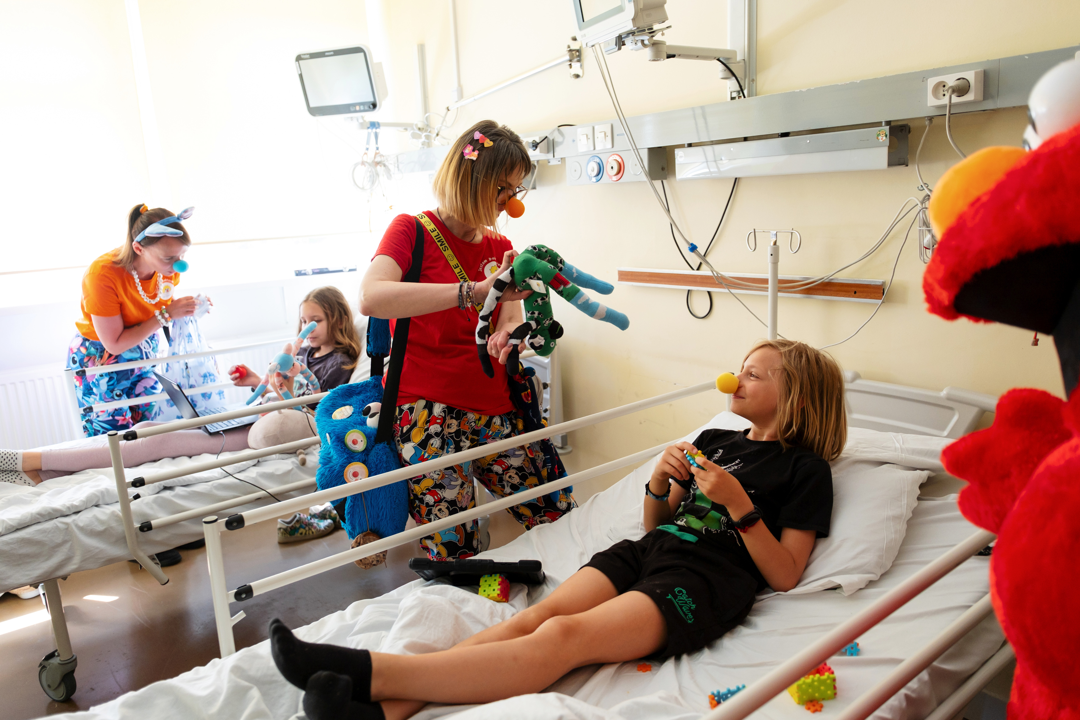 Dzień Dziecka w szpitalu z Fundacją Dr Clown i Many Mornings