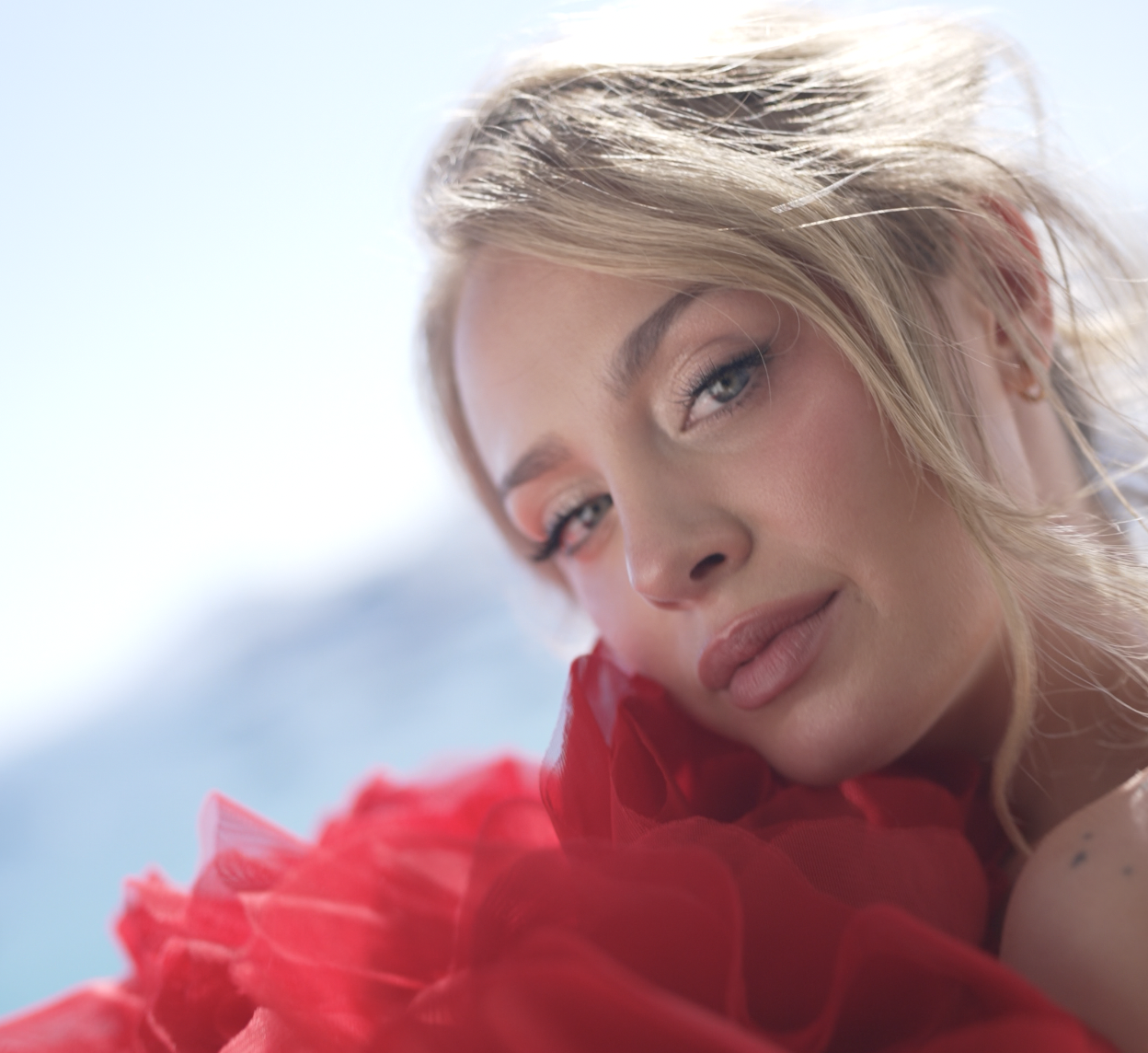 Gwiazdy kina na backstage Glam Studio Oriflame w Cannes